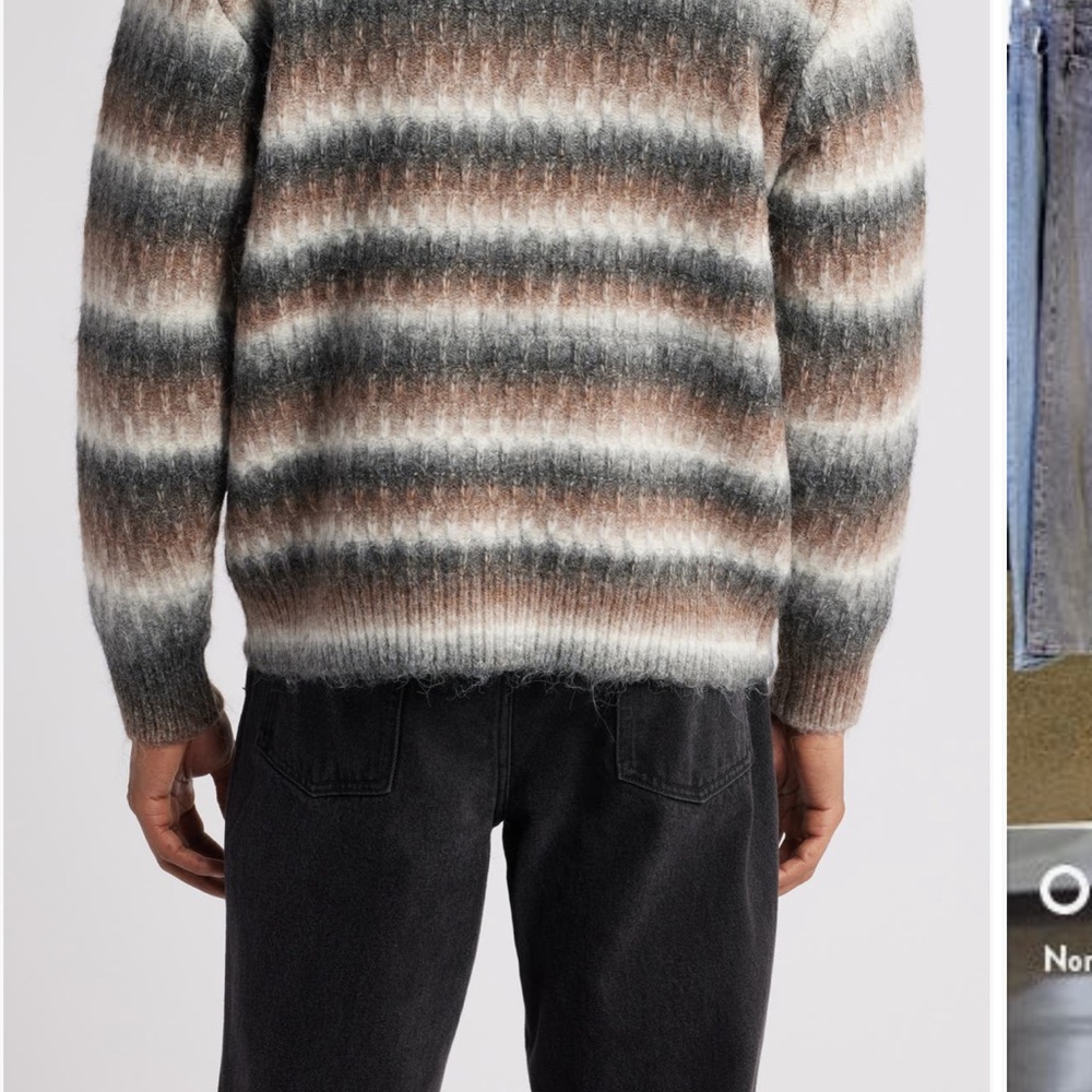 Obey Reggie- XL Gray and Cream Ombré zip up Cardigan - Picture 4 of 7